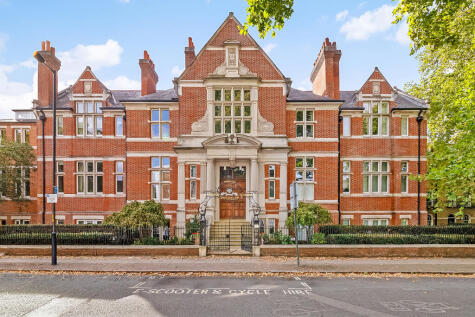 Camberwell Grove, Camberwell, London, SE5