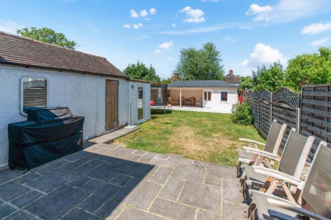 CALVERLEY ROAD, (19).jpg