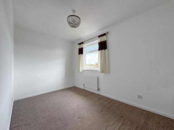 2 bed Semi-Detached for sale Image 5
