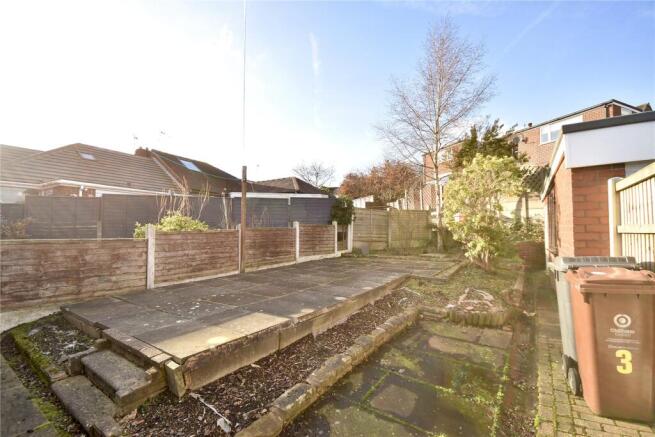 2 bed Bungalow for sale Image 11