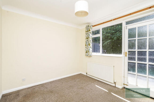 3 bed Semi-Detached for sale Image 9