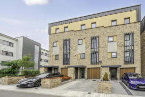 3, Noel Coward Avenue, Uxbridge UB9 5FN