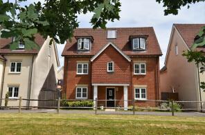 68, Brookfield Drive, Horley RH6 9NX