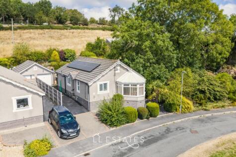 40 Maes Offa, Trelawnyd, Flintshire, LL18 6PE