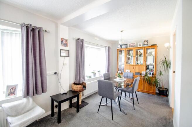 21 Tregainlands TPS Bodmin 01208 74182-16