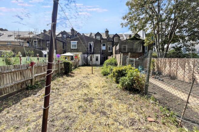 89a Plough Road, Battersea, London SW11 2BJ