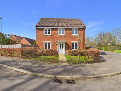 Rothschild Drive, Sarisbury Green, SO31 7NS