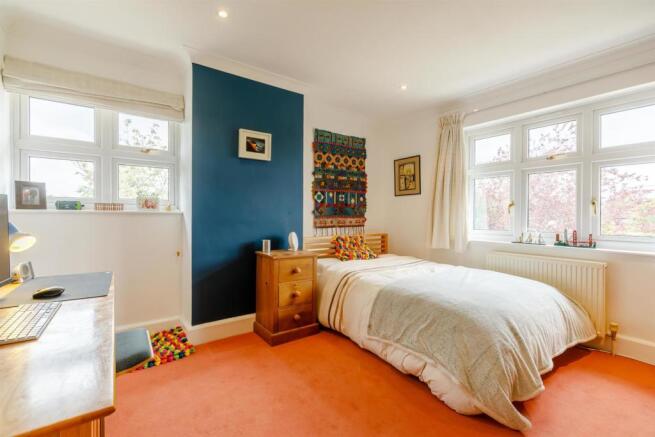 Bedroom.jpg