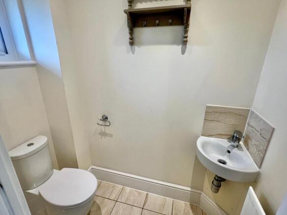 Cloakroom WC