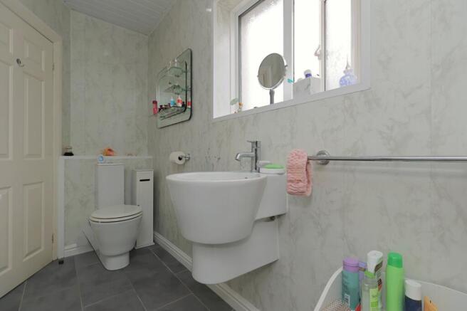 2 bed Terraced for sale Image 11