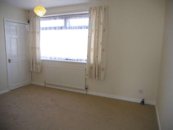 Bedroom 1 - 2