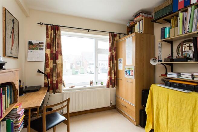 Bedroom 3 / Study