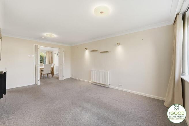 Orchard Drive Handforth, Wilmslow, Cheshire SK9 3BL photo 4