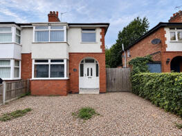 41, Gwencole Crescent, Leicester LE3 2FJ