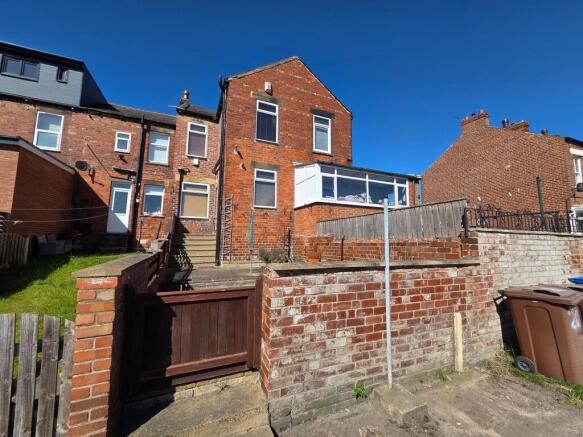2 bed Terraced for sale Image 2