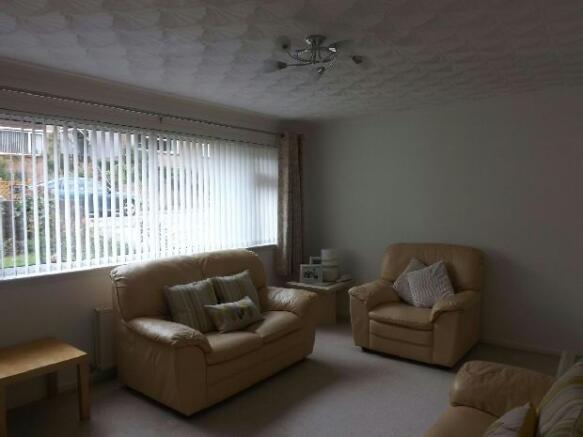 Lounge pic 2