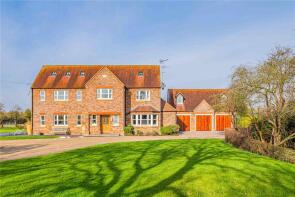 Moat Hall, Moor End, Eaton Bray LU6 2HN