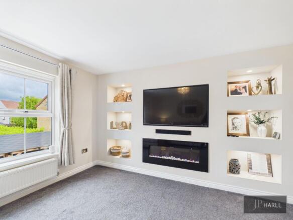 3 bed Semi-Detached for sale Image 9