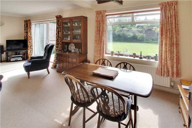 Sitting/Dining Room
