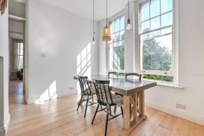 3, Victoria Mansions, Holloway Road, London N7 8LZ