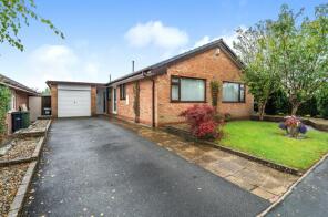 74, Holcombe Drive, Llandrindod Wells LD1 6DN