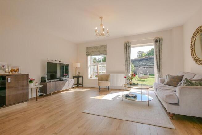 Living/Dining Room