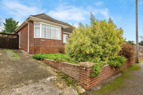 Dobson Road, Gravesend, Kent, DA12