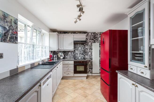3 bed Detached Bungalow for sale Image 6