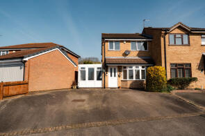 2, Timberwood Drive, Leicester LE6 0YU