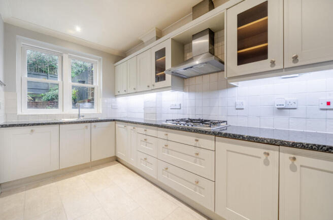 1408946-6-6981daa...