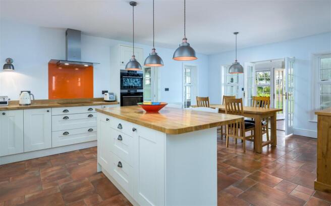 Breakfast Kitchen