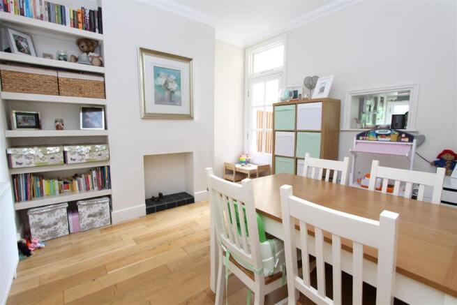 dining room.JPG