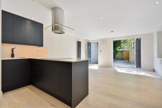 Kitchen to Lounge.jpg