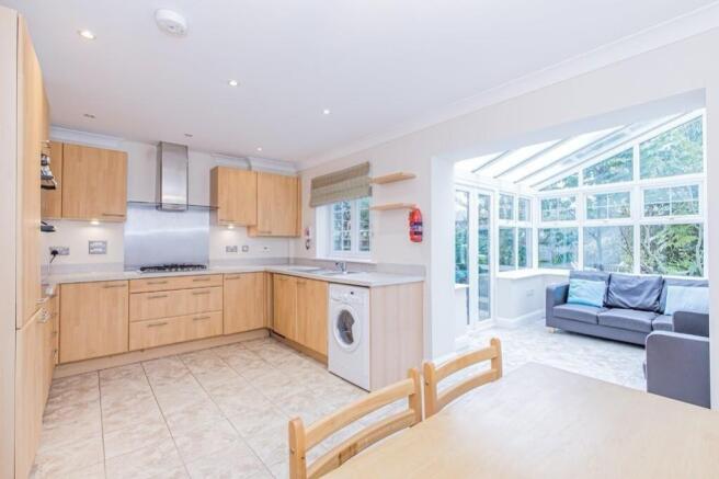 80 Reliance Kitchen