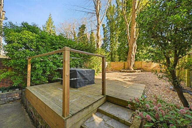 Sinclair Road - Garden