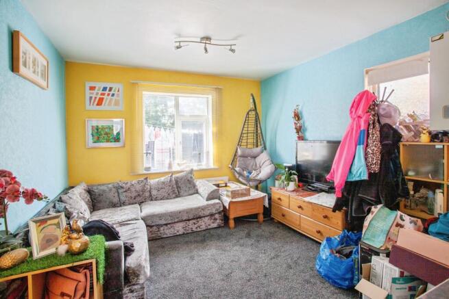 3 bed Semi-Detached for sale Image 11