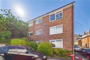 Flat 1, Moat House Flats, Elm Street, Buckingham MK18 1EU