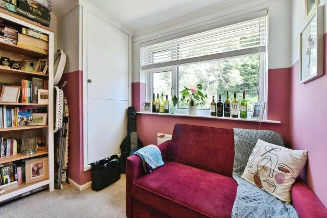 2 bed Town House for sale Image 11