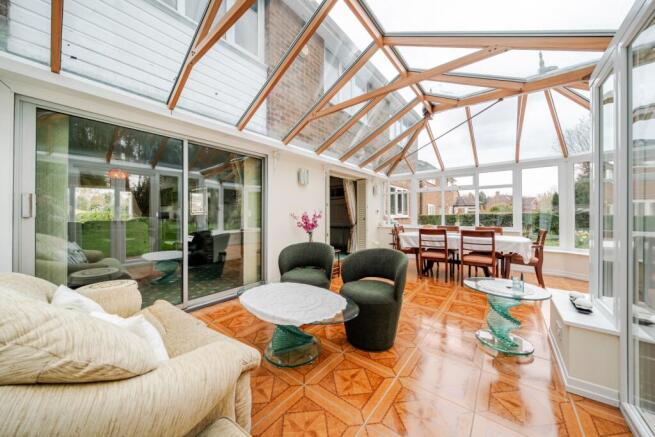 Sunroom conservatory