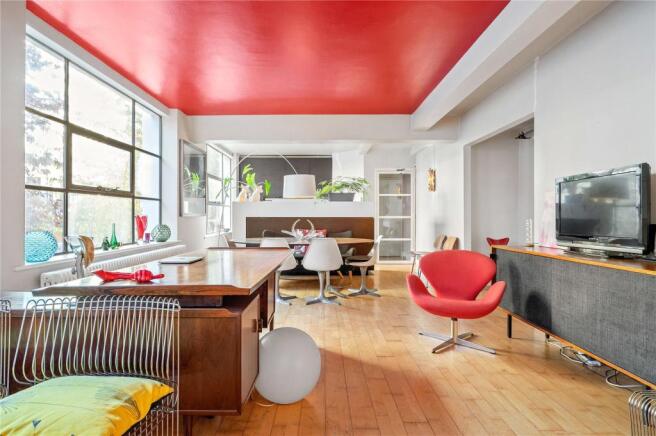 Kitchen/Reception