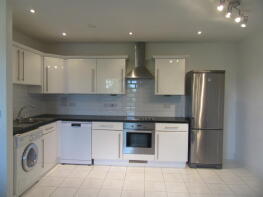Flat 36, 70 Telephone House, High Street, Southampton SO14 2NW