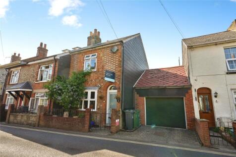 Castle Road, Newport, Isle of Wight, PO30