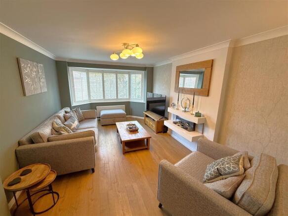 Living Room A.JPG