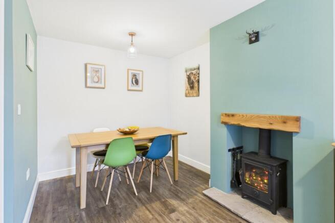 CAM03162G0-PR0333-STILL001