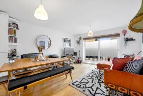2, 12 Flanders House, Defoe Road, Hackney, London N16 0EG