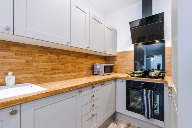 1 bed Apartment to rent Image 9