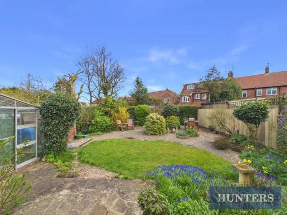 2 bed Semi-Detached Bungalow for sale Image 11