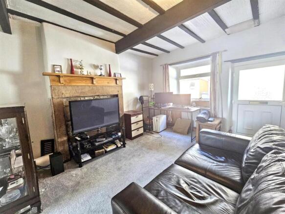 2 bed Terraced for sale Image 4