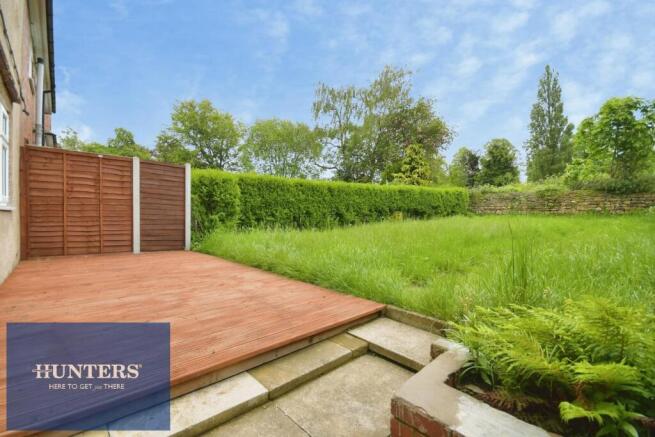 REAR GARDEN 01.jpg