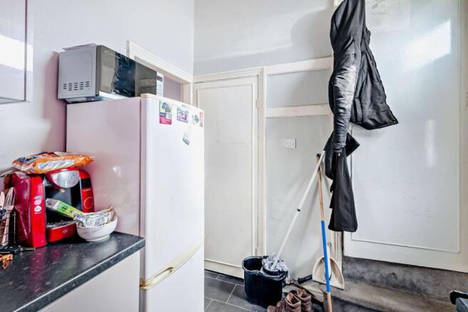 3 bed Terraced for sale Image 8